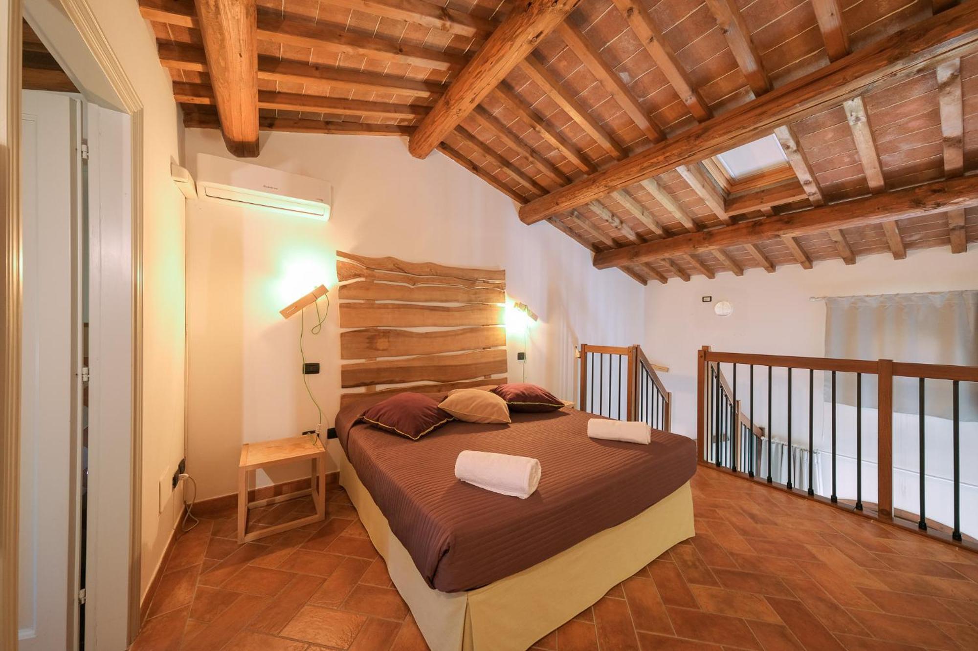 San Ruffino Apartments Lari Exterior photo