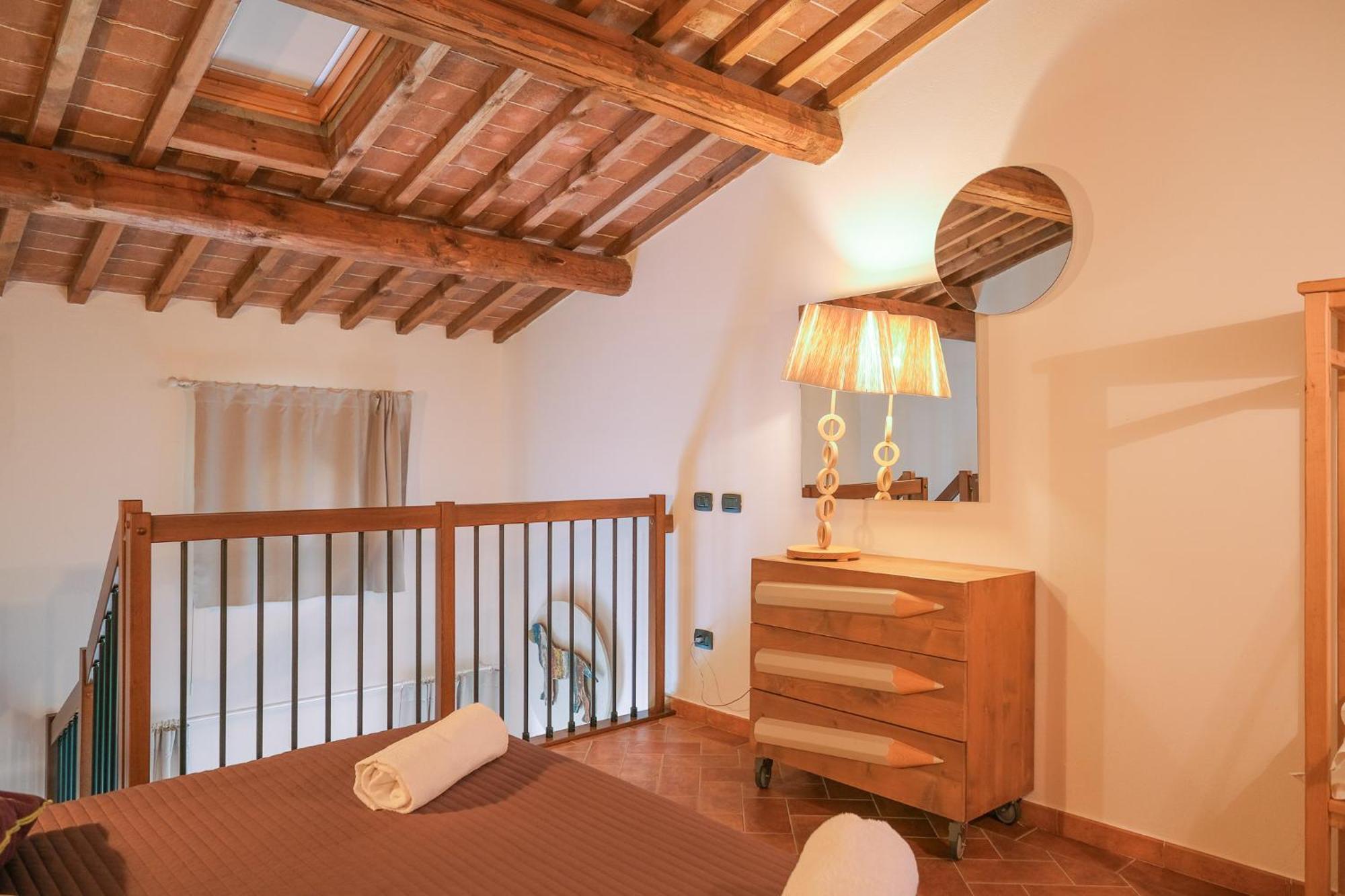 San Ruffino Apartments Lari Exterior photo