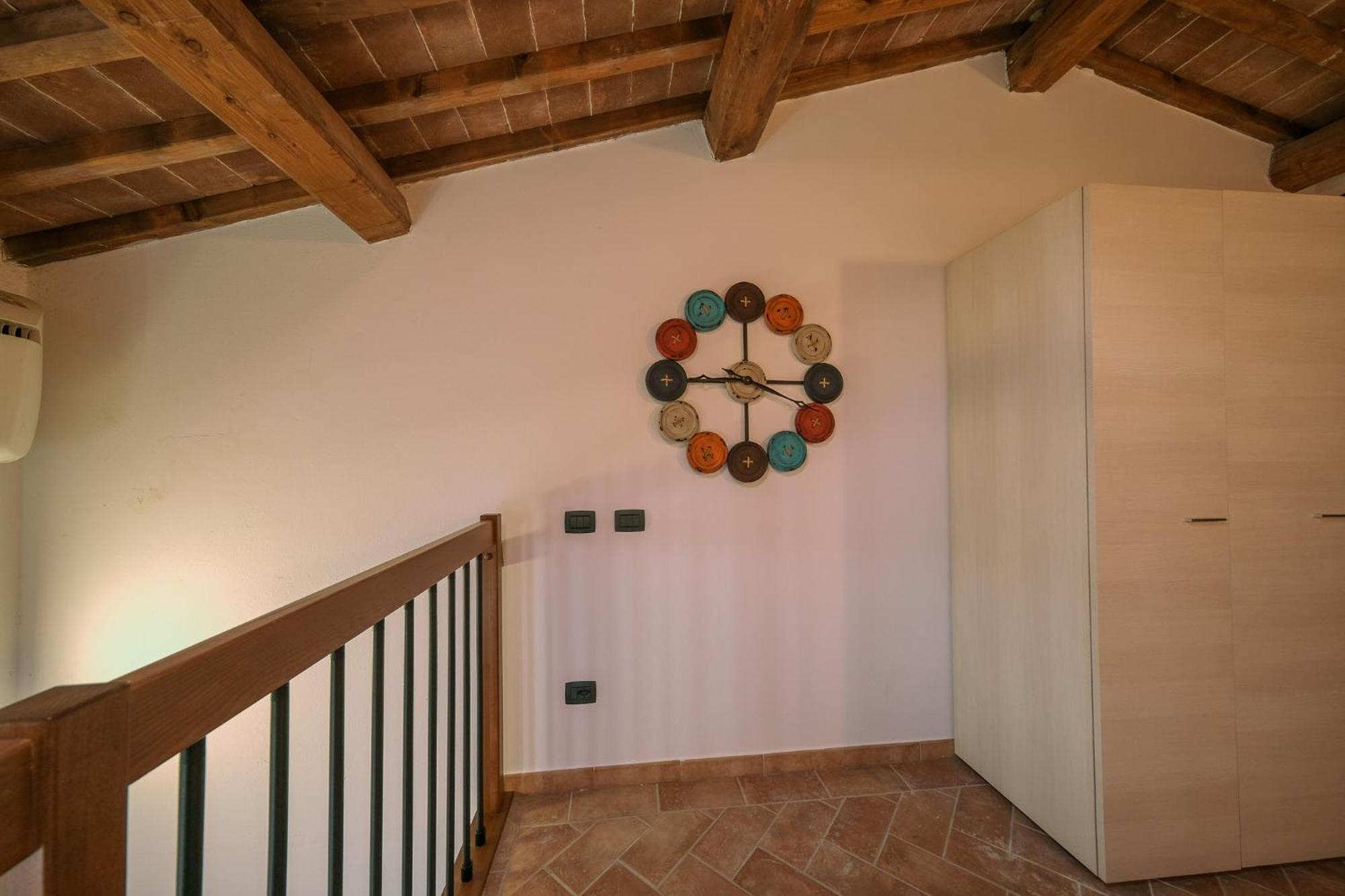 San Ruffino Apartments Lari Exterior photo